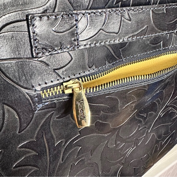 Valentina Italia Black Leather Handbag 🇮🇹✨ - Picture 4 of 8